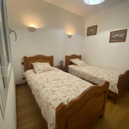 Le Saint Ju' Holiday home